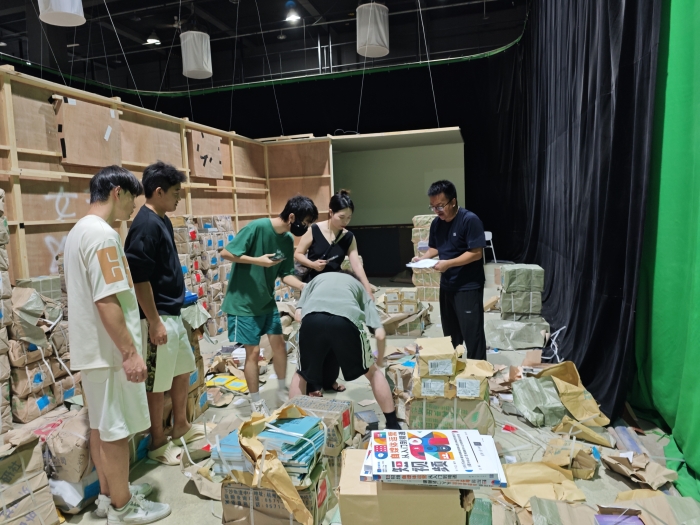 我校2024-2025学年第一学期教材发放工作圆满完成